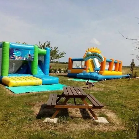 Mobilhome 4 Etoiles - Piscine - Eeebgi * La Faute-sur-Mer